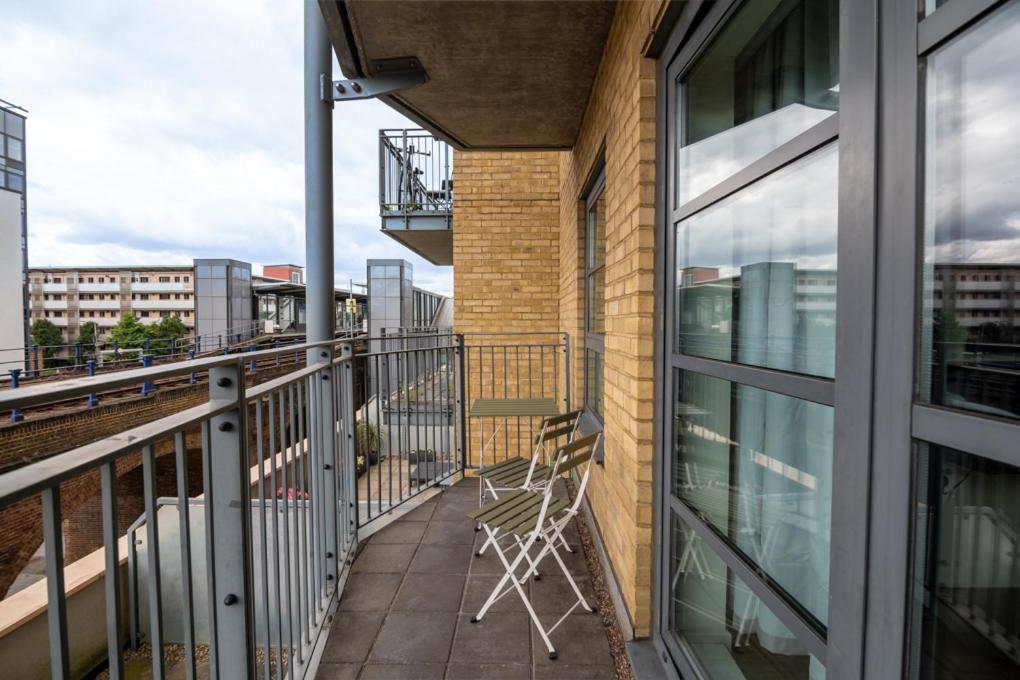 Zenith Hub Lägenhet London Exteriör bild